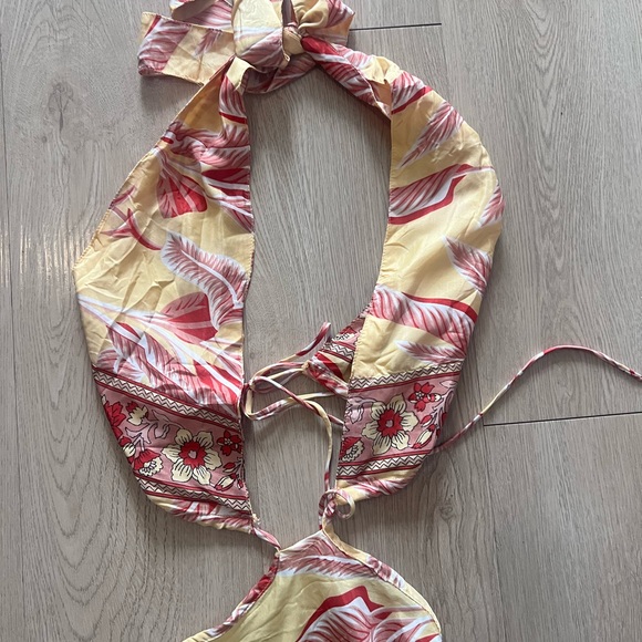 Yellow and Pink Halter Maxi Dress - Picture 4 of 8